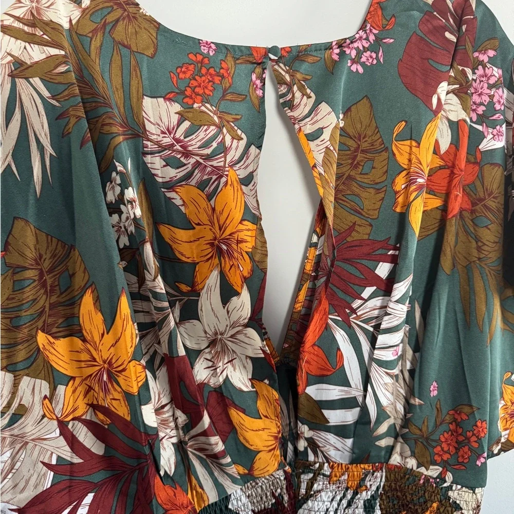 🌺 Vacay Ready Plunge Midi Dress – Teal Floral Satin, Size 16 🌺 - Picture 6 of 6